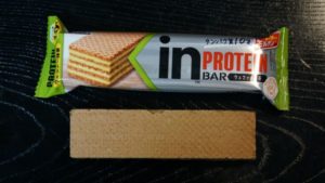 プロテインバー(森永)／ウエファー抹茶